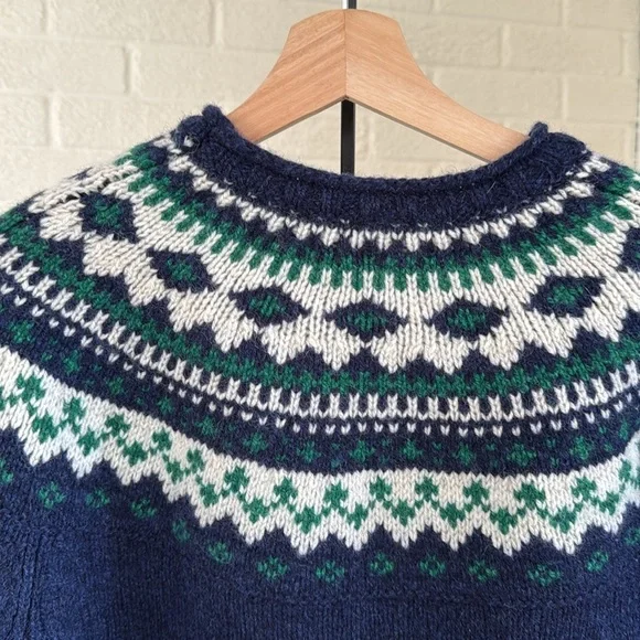 LL Bean Classic Heritage Fair Isle Navy Green 100% Lambs Wool Women’s Sweater M - Picture 13 of 17